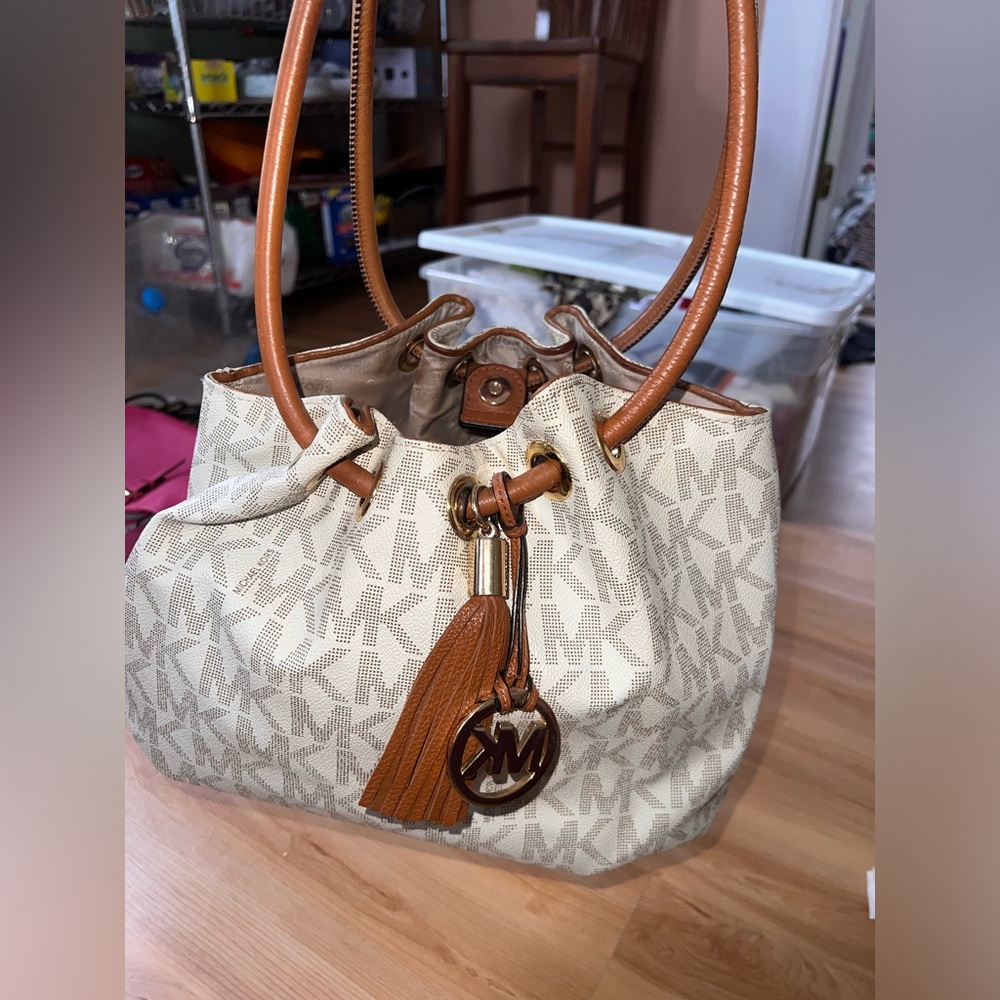 Michael Kors bag